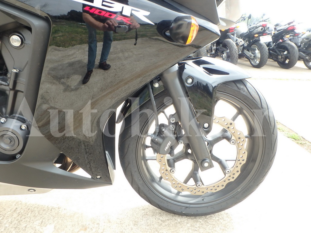 Купить мотоцикл Honda CBR400R 2013 фото 16